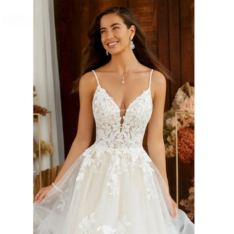 Boho Elegant Wedding Dress For Women  V-Neck A-Line Tiered Lace Appliques Backless Bridal Gowns Vestidos De Novia