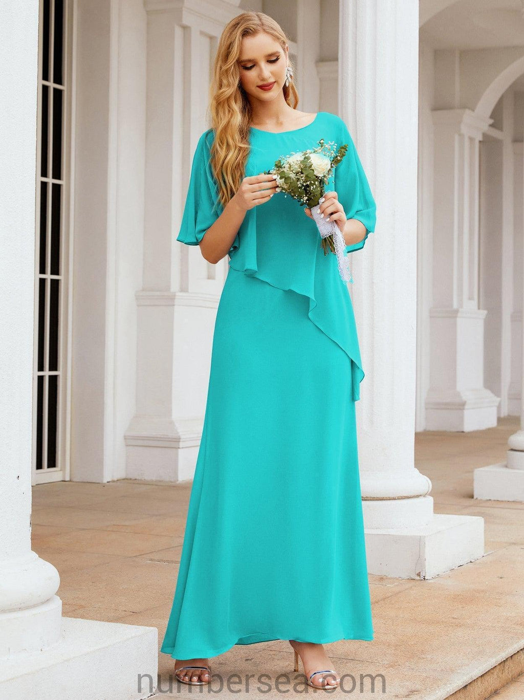 Vestido largo de fiesta formal Sunderly para la madre de la novia con capa de volantes SY28026