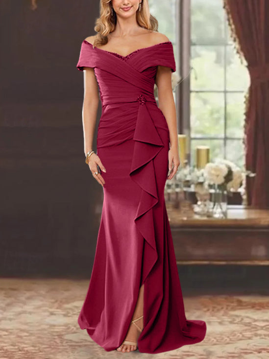 Vestidos de corte recto/columna, sin mangas, con hombros descubiertos y largo hasta el suelo, para la madre de la novia, con volantes. 