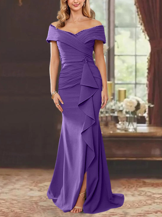 Vestidos de corte recto/columna, sin mangas, con hombros descubiertos y largo hasta el suelo, para la madre de la novia, con volantes. 