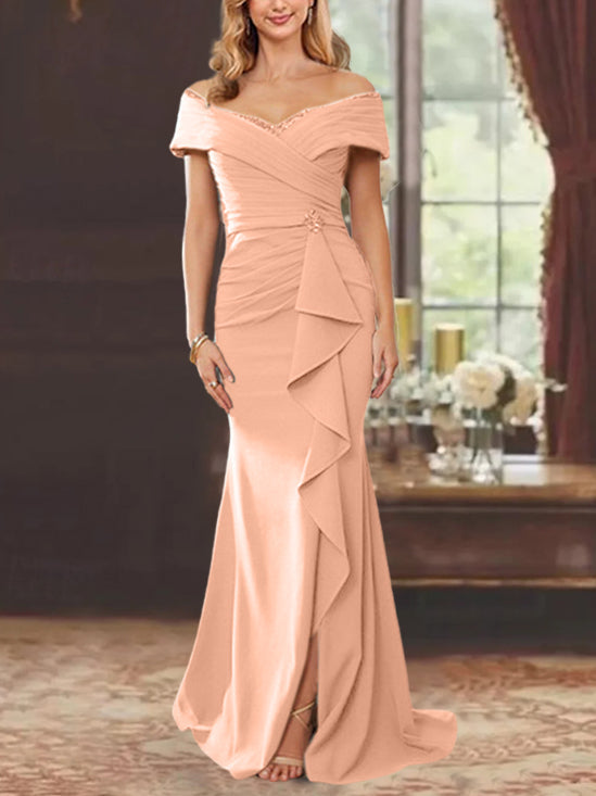 Vestidos de corte recto/columna, sin mangas, con hombros descubiertos y largo hasta el suelo, para la madre de la novia, con volantes. 