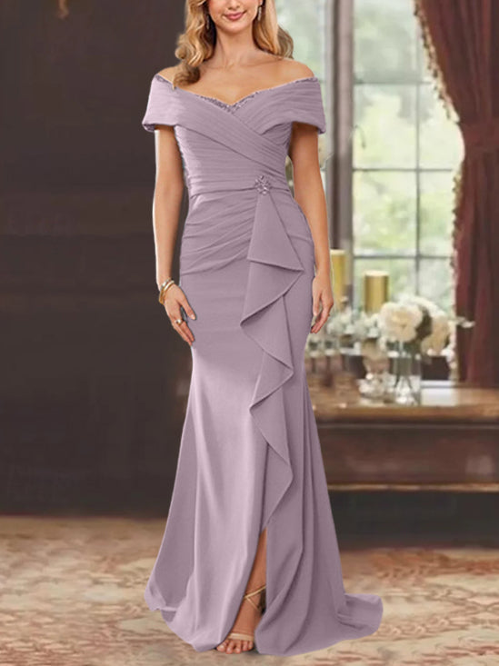 Vestidos de corte recto/columna, sin mangas, con hombros descubiertos y largo hasta el suelo, para la madre de la novia, con volantes. 