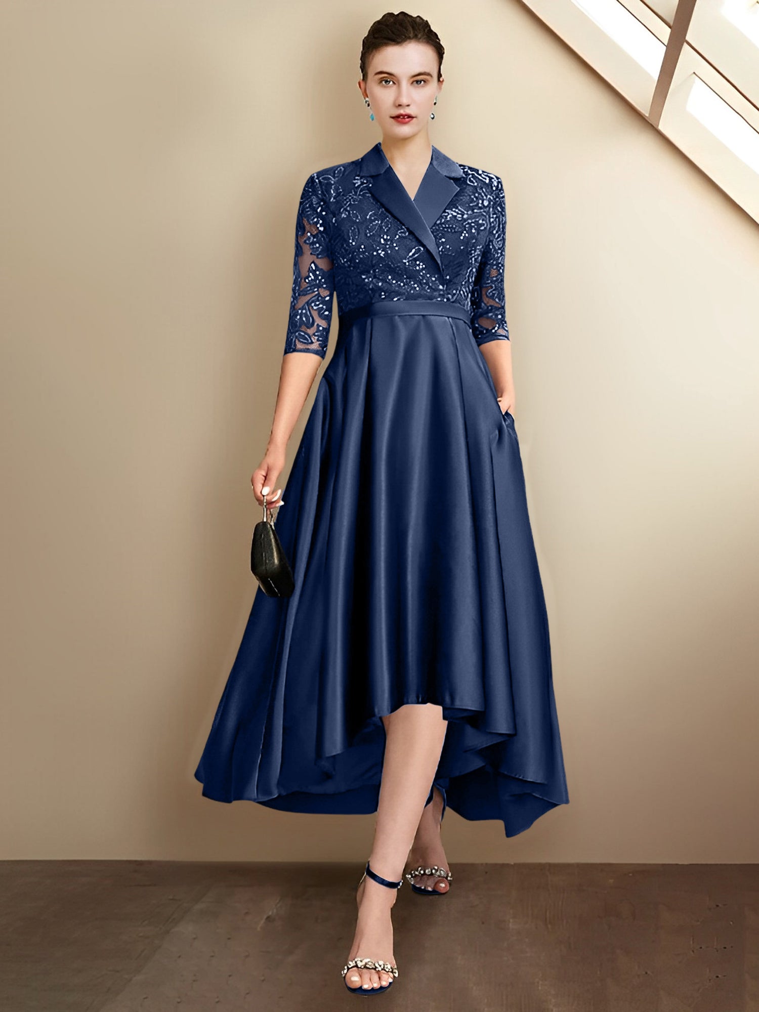 Vestidos de corte recto/columna con escote en V y largo hasta la rodilla para la madre de la novia 
