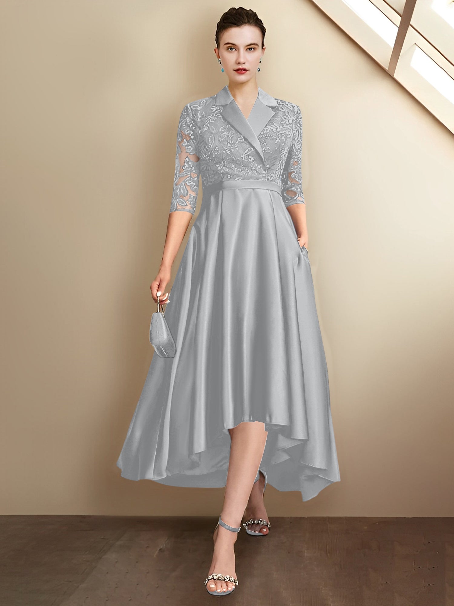 Robes fourreau/colonne à col en V et longueur thé pour la mère de la mariée 
