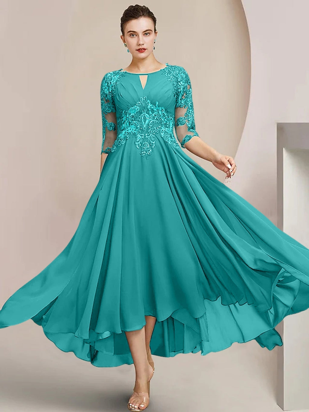Robes de mère de la mariée coupe trapèze/décolleté princesse, longueur thé 