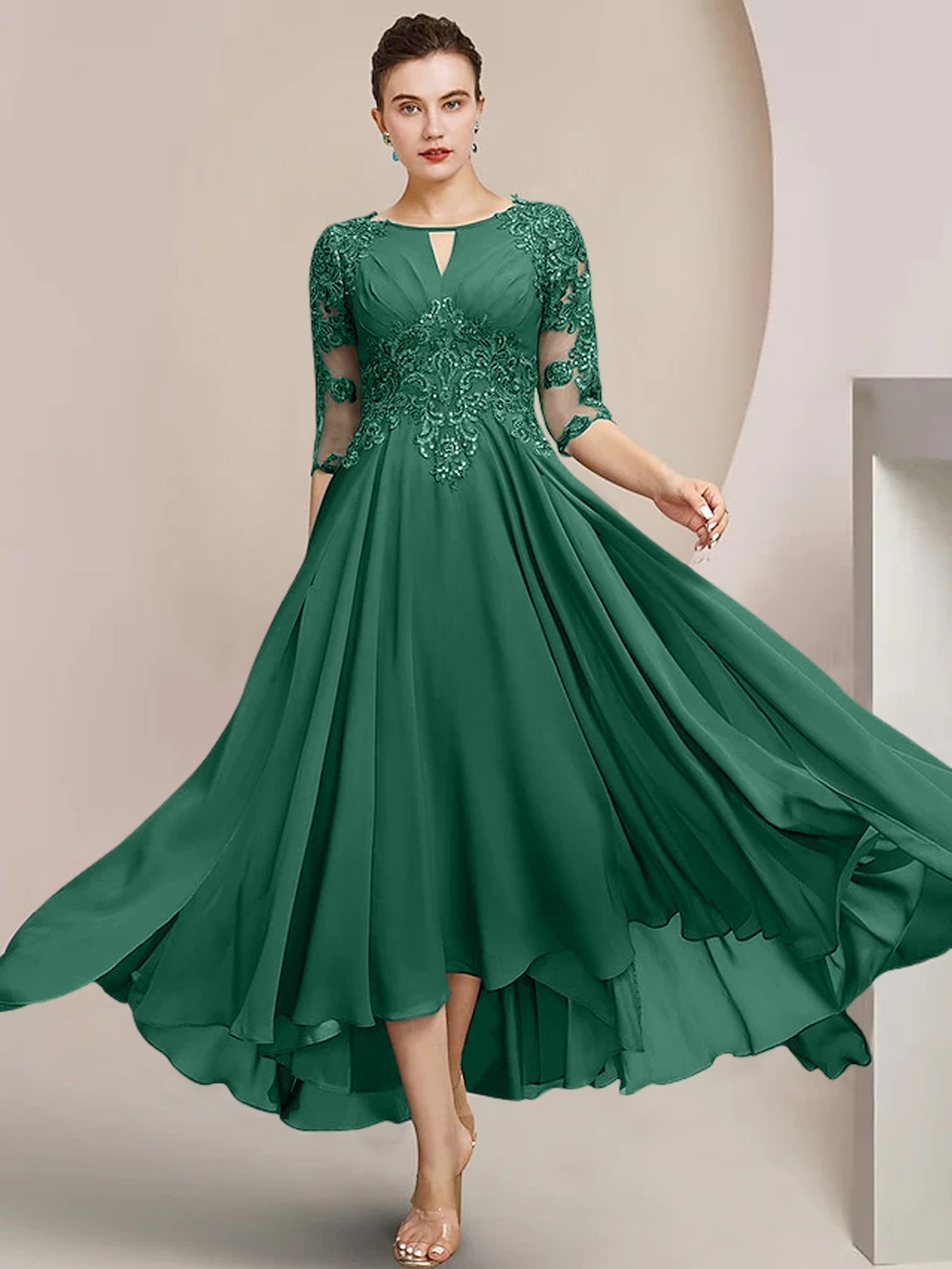 Robes de mère de la mariée coupe trapèze/décolleté princesse, longueur thé 