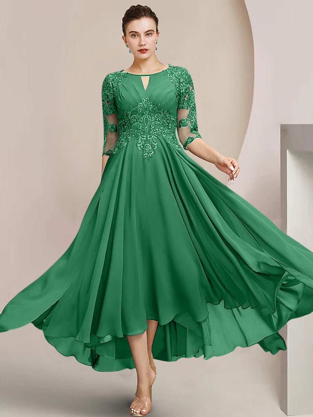 Robes de mère de la mariée coupe trapèze/décolleté princesse, longueur thé 