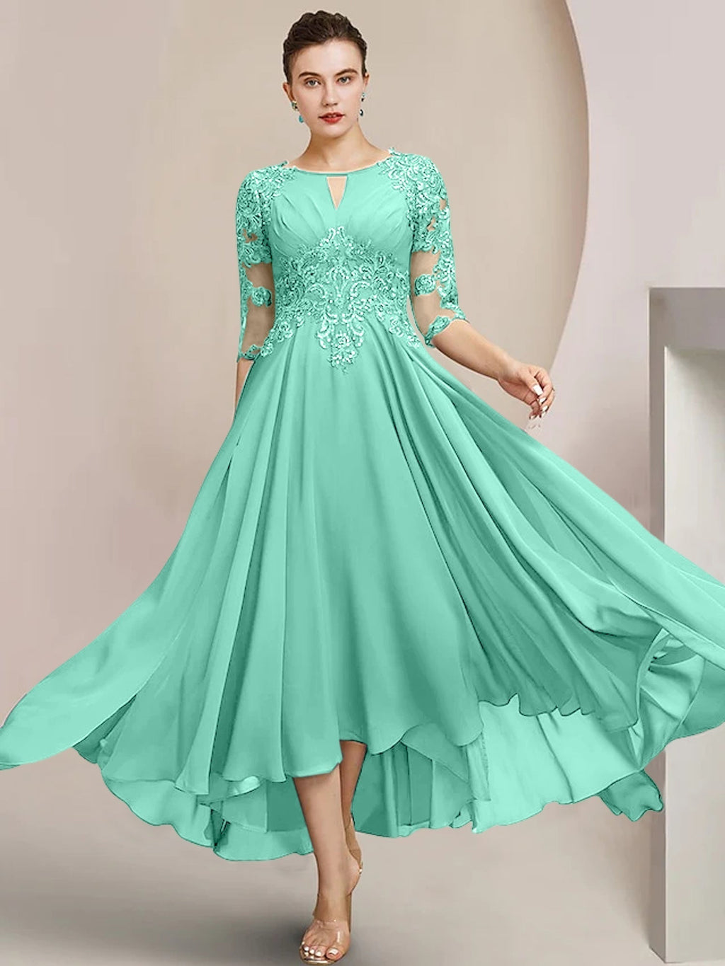 Robes de mère de la mariée coupe trapèze/décolleté princesse, longueur thé 