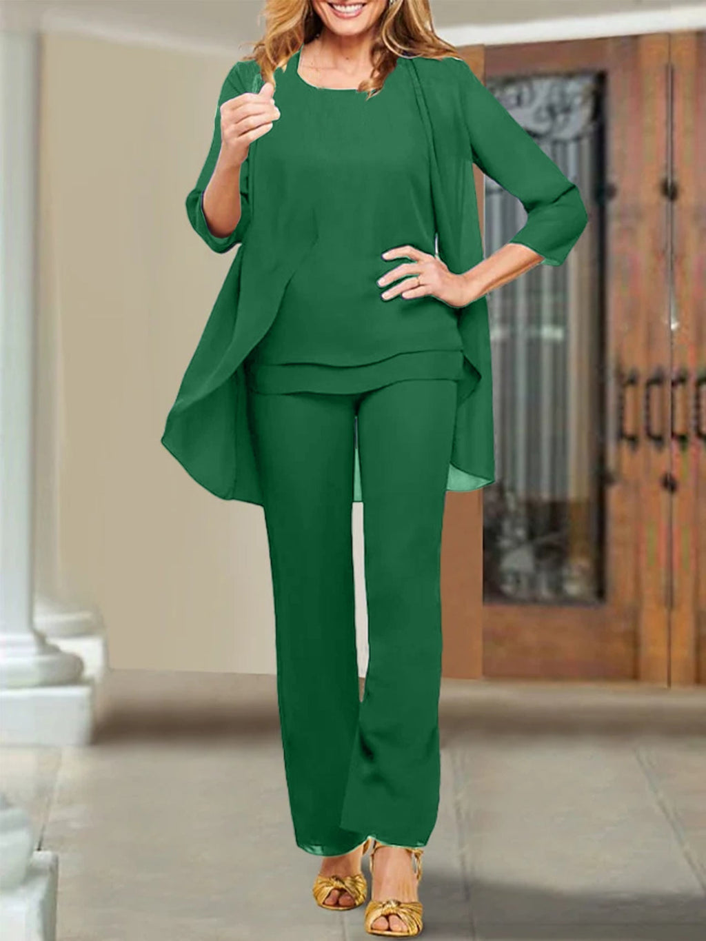 Tailleur-pantalon en mousseline à col rond pour la mère de la mariée 