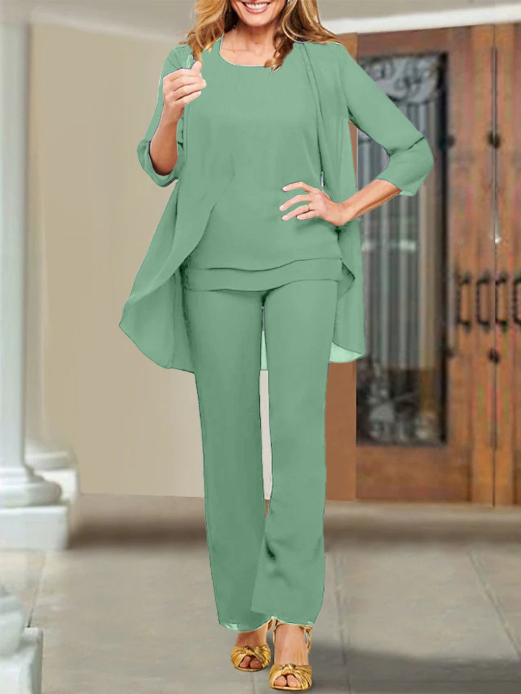 Tailleur-pantalon en mousseline à col rond pour la mère de la mariée 