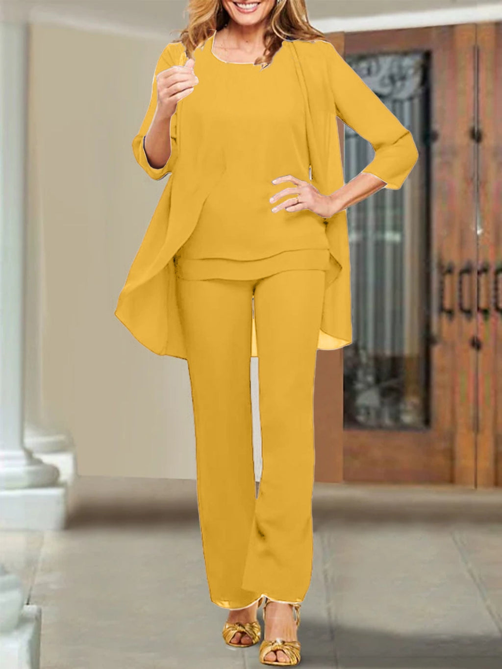 Tailleur-pantalon en mousseline à col rond pour la mère de la mariée 