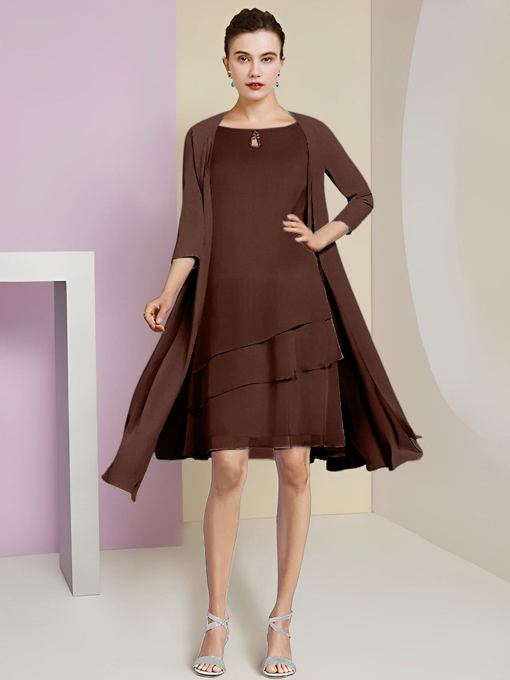 Vestidos de corte princesa/línea A con cuello joya hasta la rodilla para la madre de la novia 