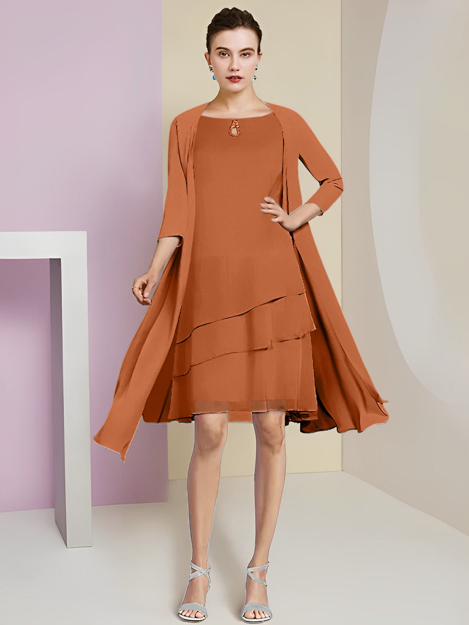 Vestidos de corte princesa/línea A con cuello joya hasta la rodilla para la madre de la novia 