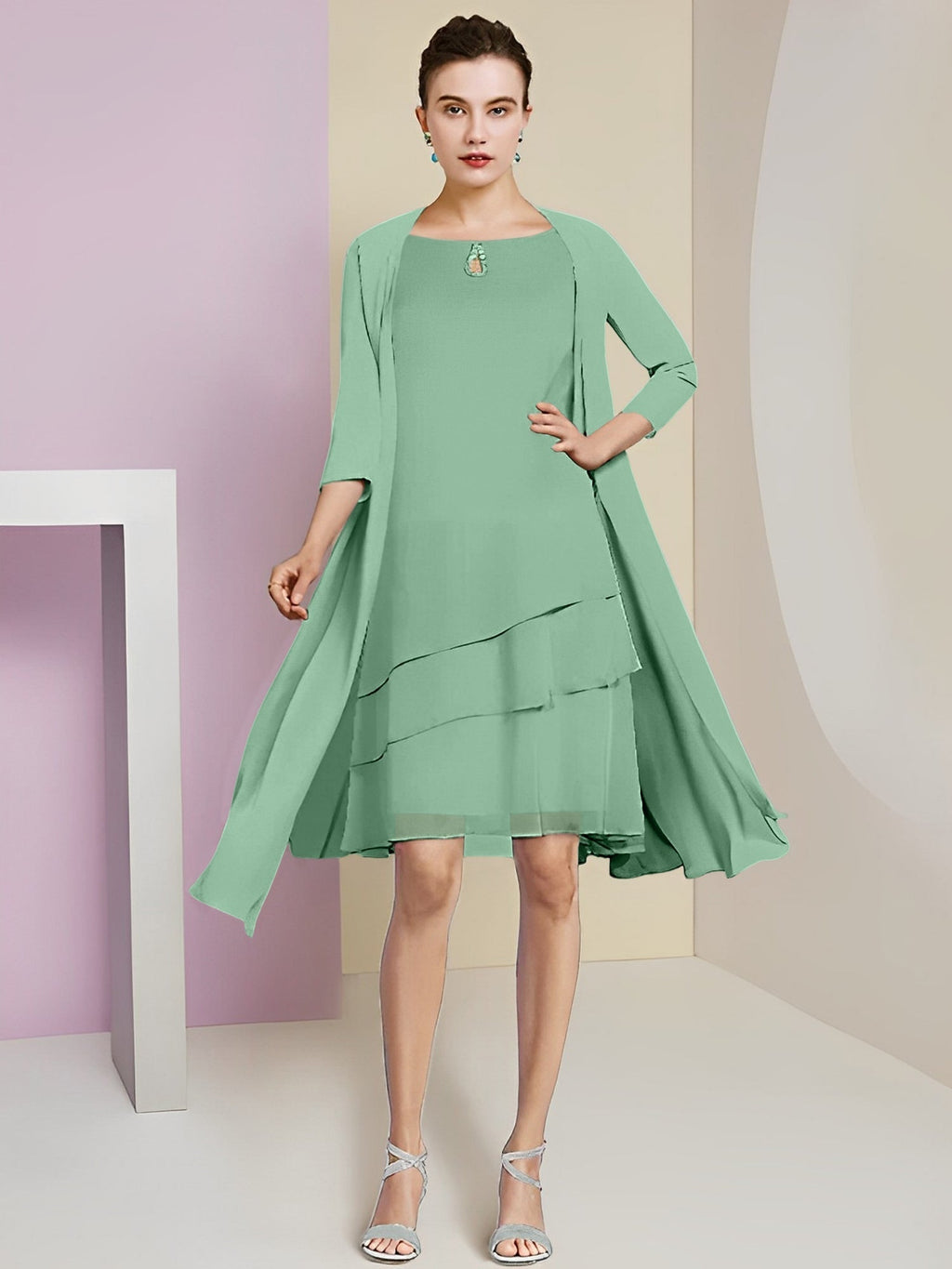 Vestidos de corte princesa/línea A con cuello joya hasta la rodilla para la madre de la novia 