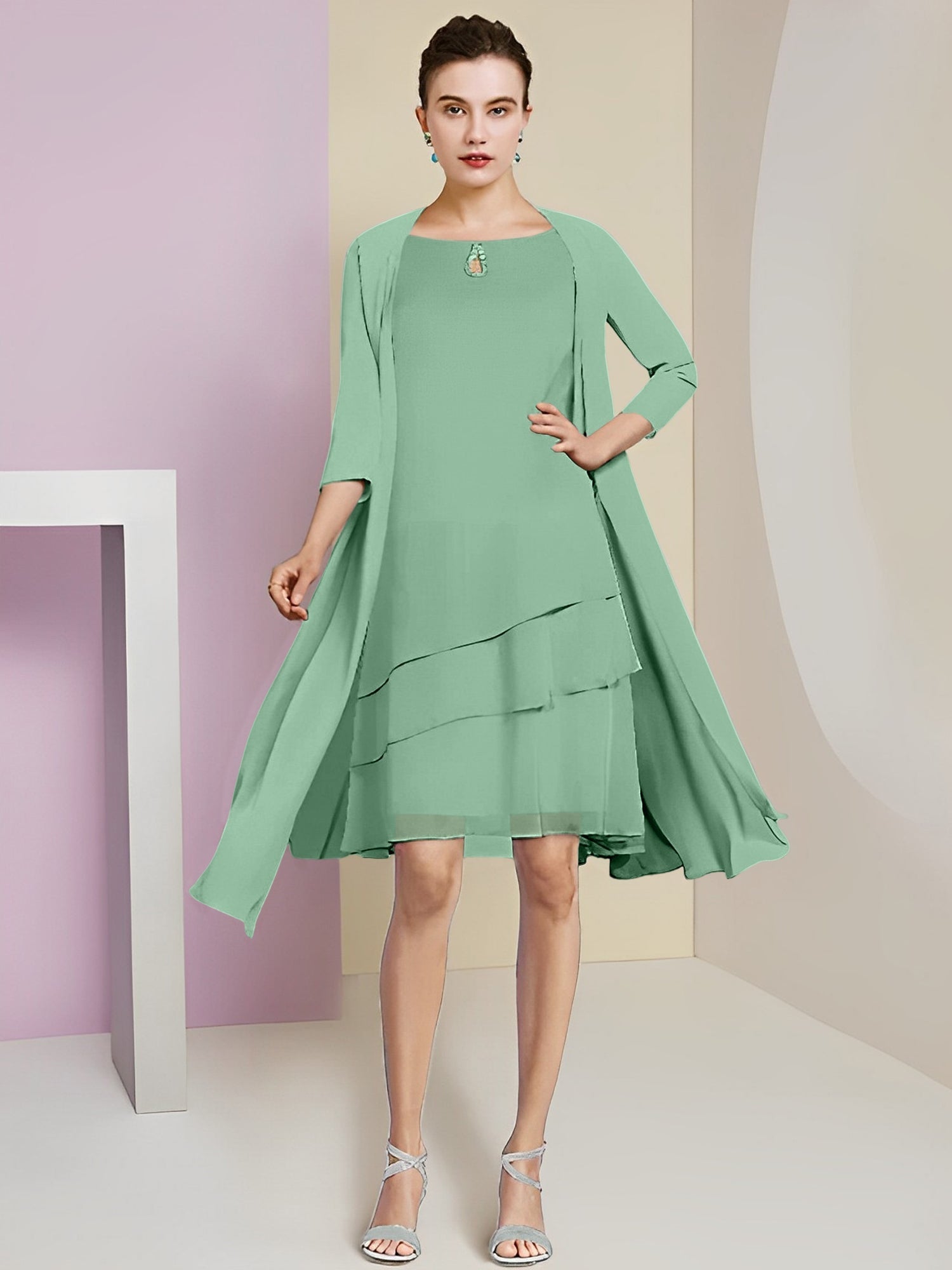 Vestidos de corte princesa/línea A con cuello joya hasta la rodilla para la madre de la novia 