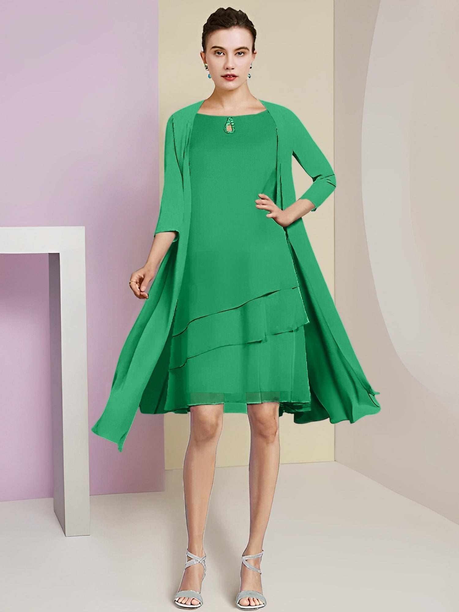 Vestidos de corte princesa/línea A con cuello joya hasta la rodilla para la madre de la novia 
