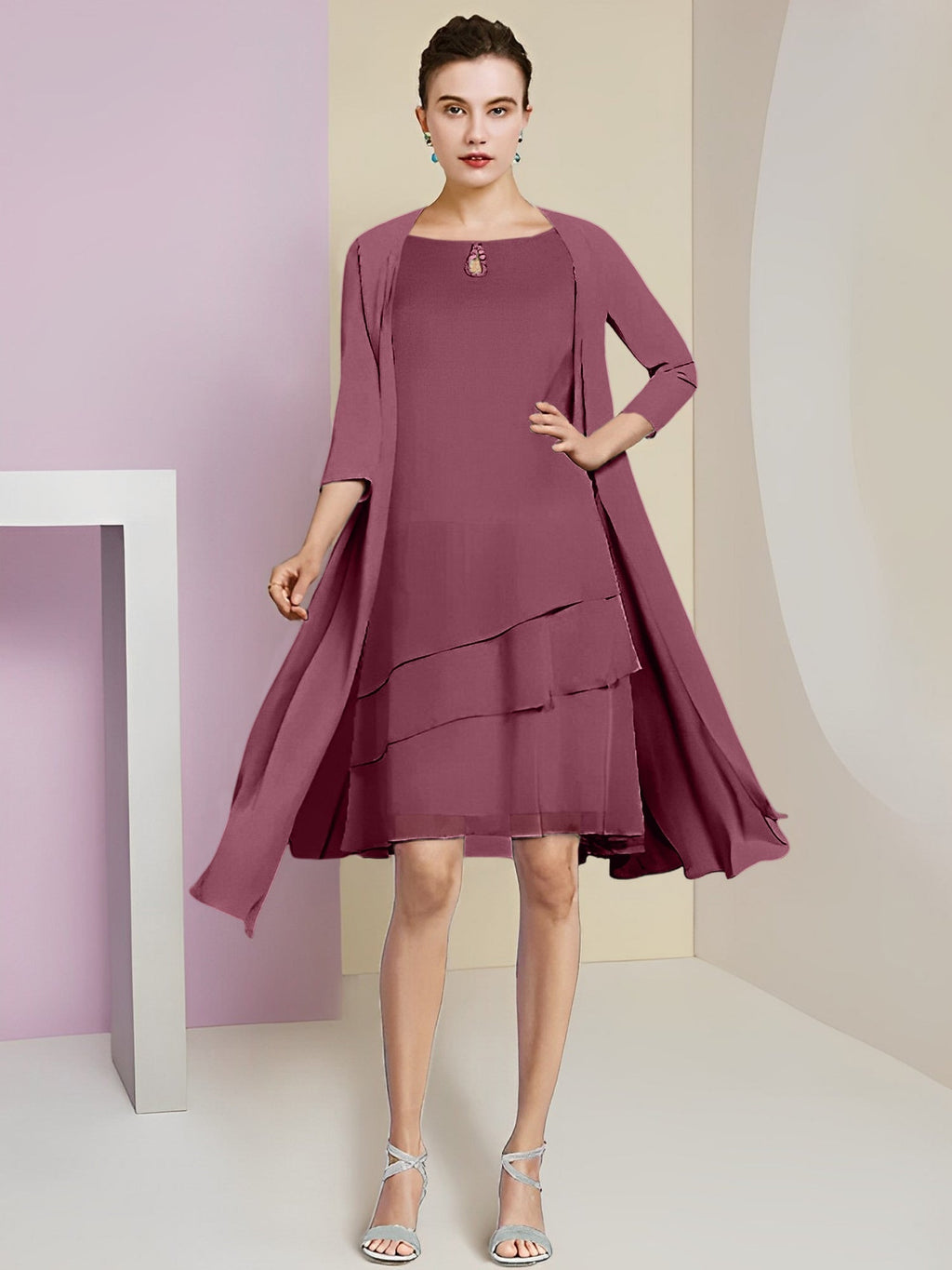 Vestidos de corte princesa/línea A con cuello joya hasta la rodilla para la madre de la novia 