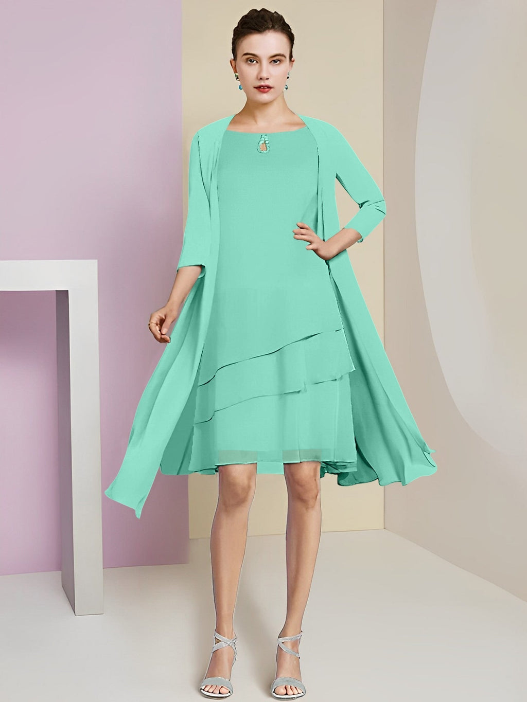 Vestidos de corte princesa/línea A con cuello joya hasta la rodilla para la madre de la novia 