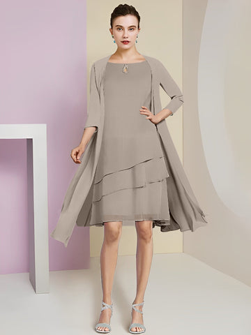 Vestidos de corte princesa/línea A con cuello joya hasta la rodilla para la madre de la novia 