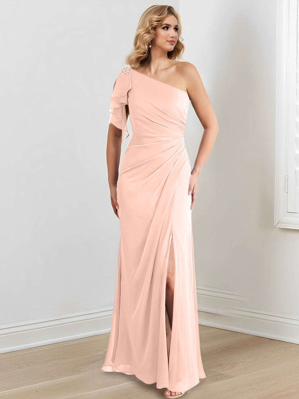 Vestidos de corte recto/columna con un solo hombro y largo hasta el suelo para la madre de la novia 