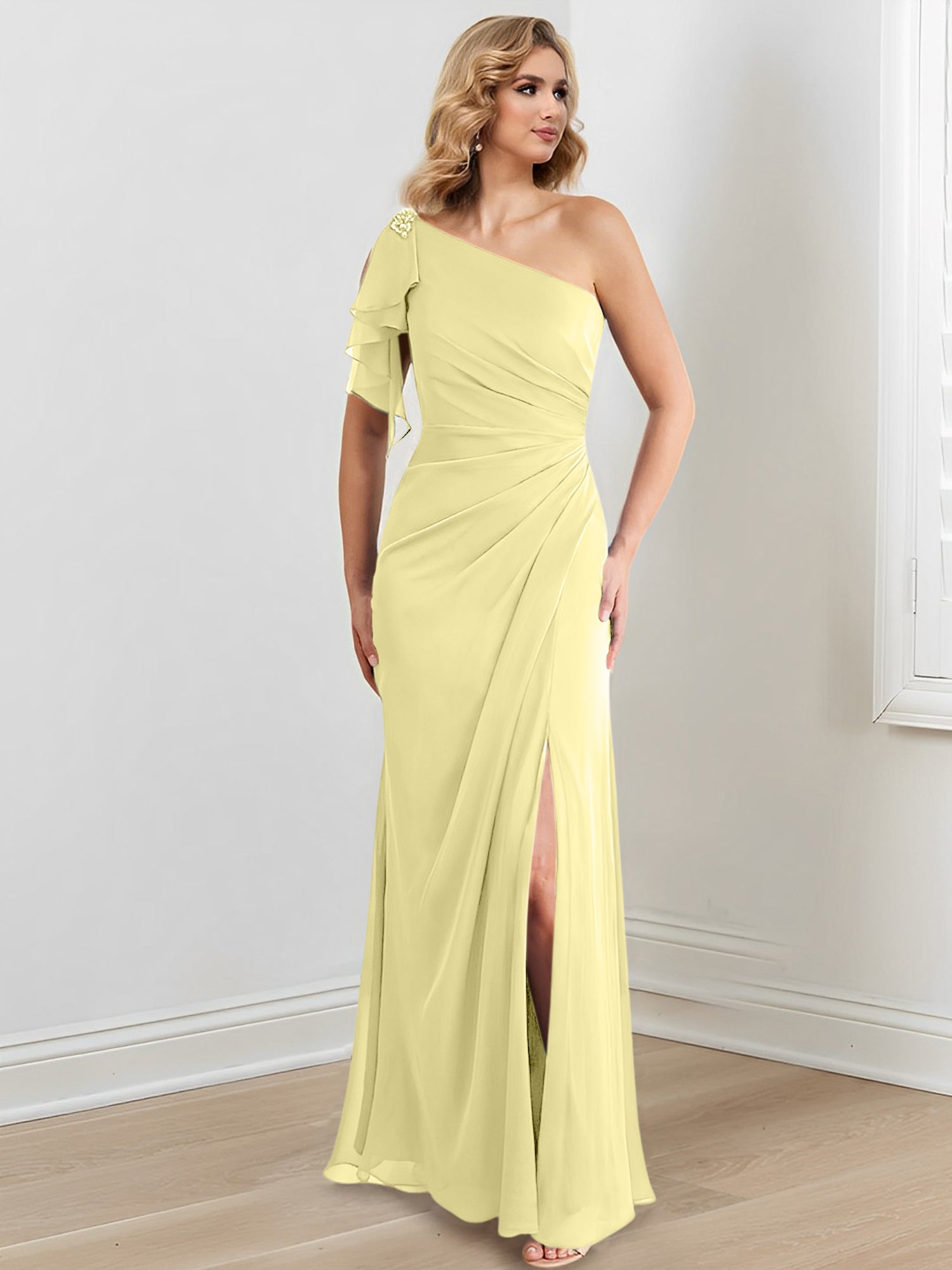 Vestidos de corte recto/columna con un solo hombro y largo hasta el suelo para la madre de la novia 