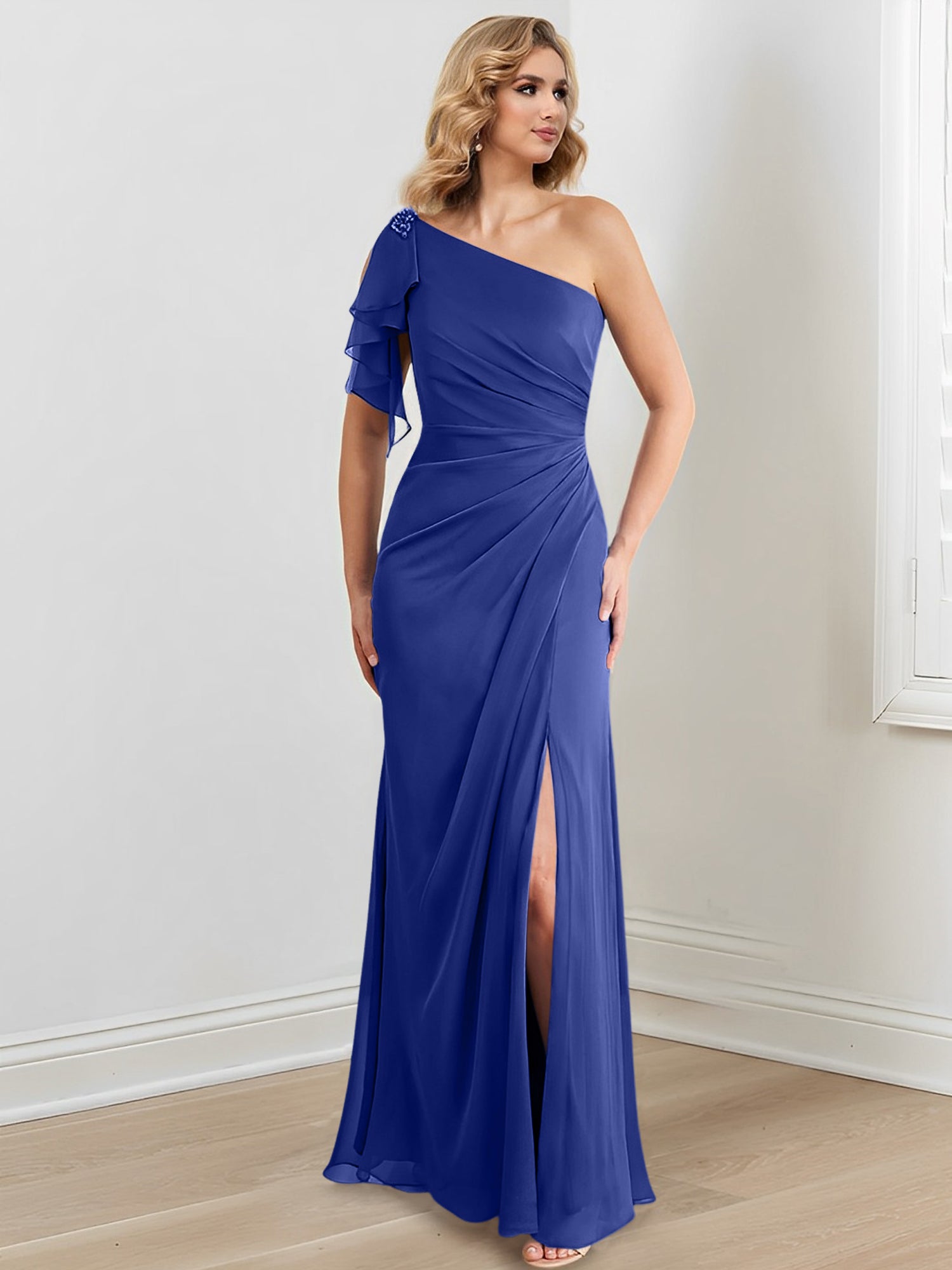 Vestidos de corte recto/columna con un solo hombro y largo hasta el suelo para la madre de la novia 