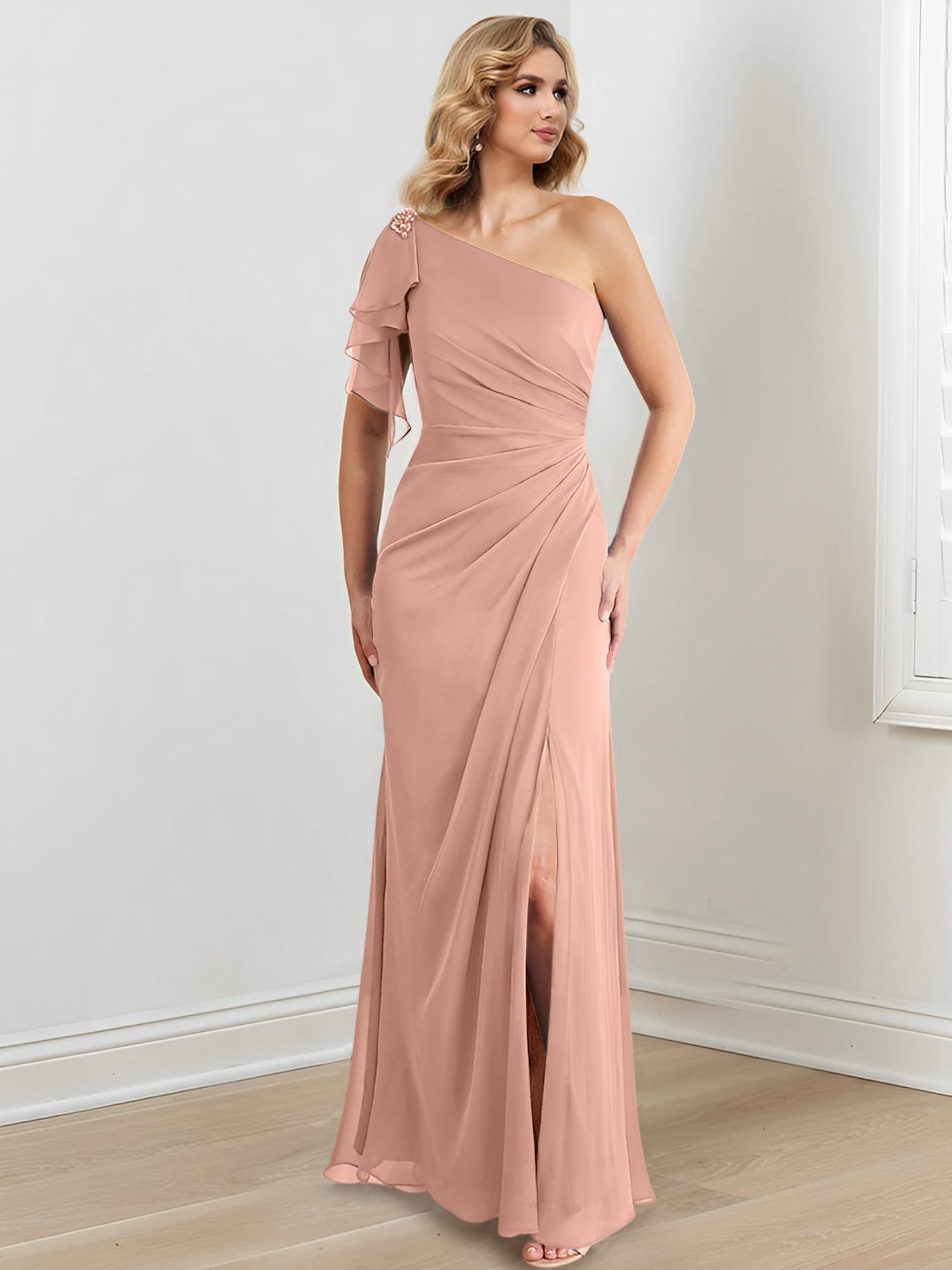Vestidos de corte recto/columna con un solo hombro y largo hasta el suelo para la madre de la novia 