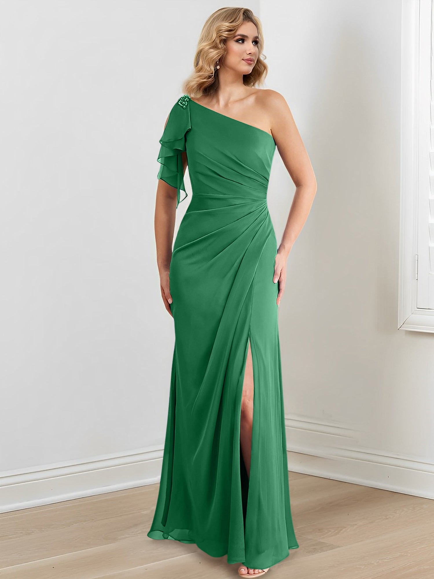 Vestidos de corte recto/columna con un solo hombro y largo hasta el suelo para la madre de la novia 