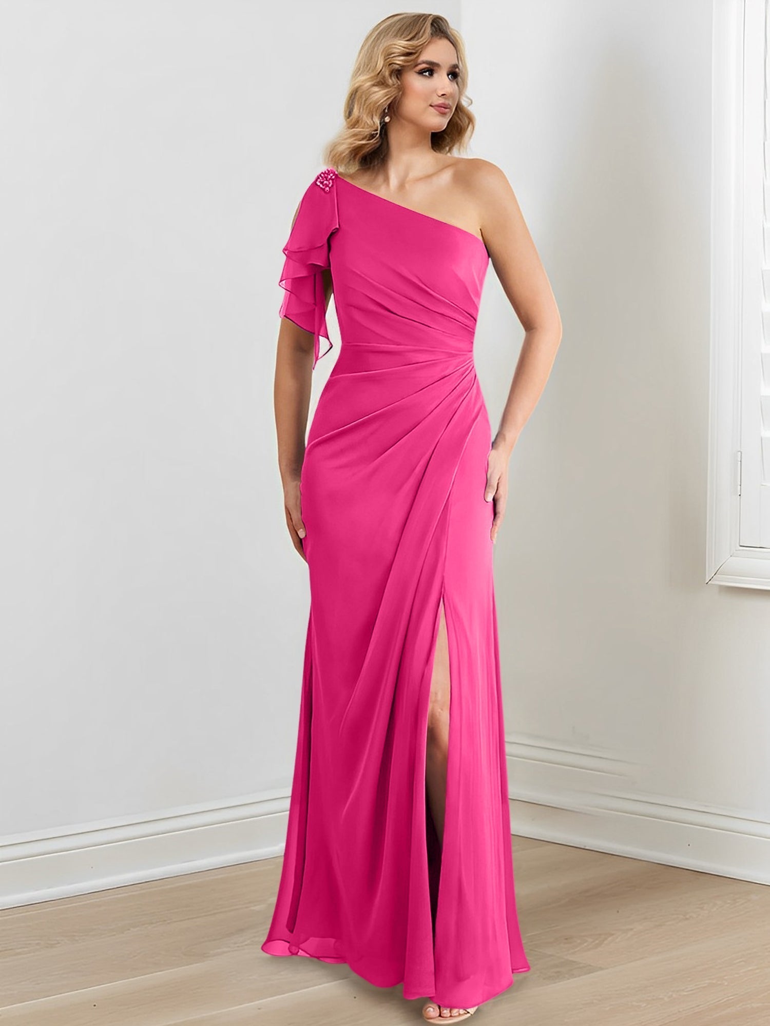 Vestidos de corte recto/columna con un solo hombro y largo hasta el suelo para la madre de la novia 