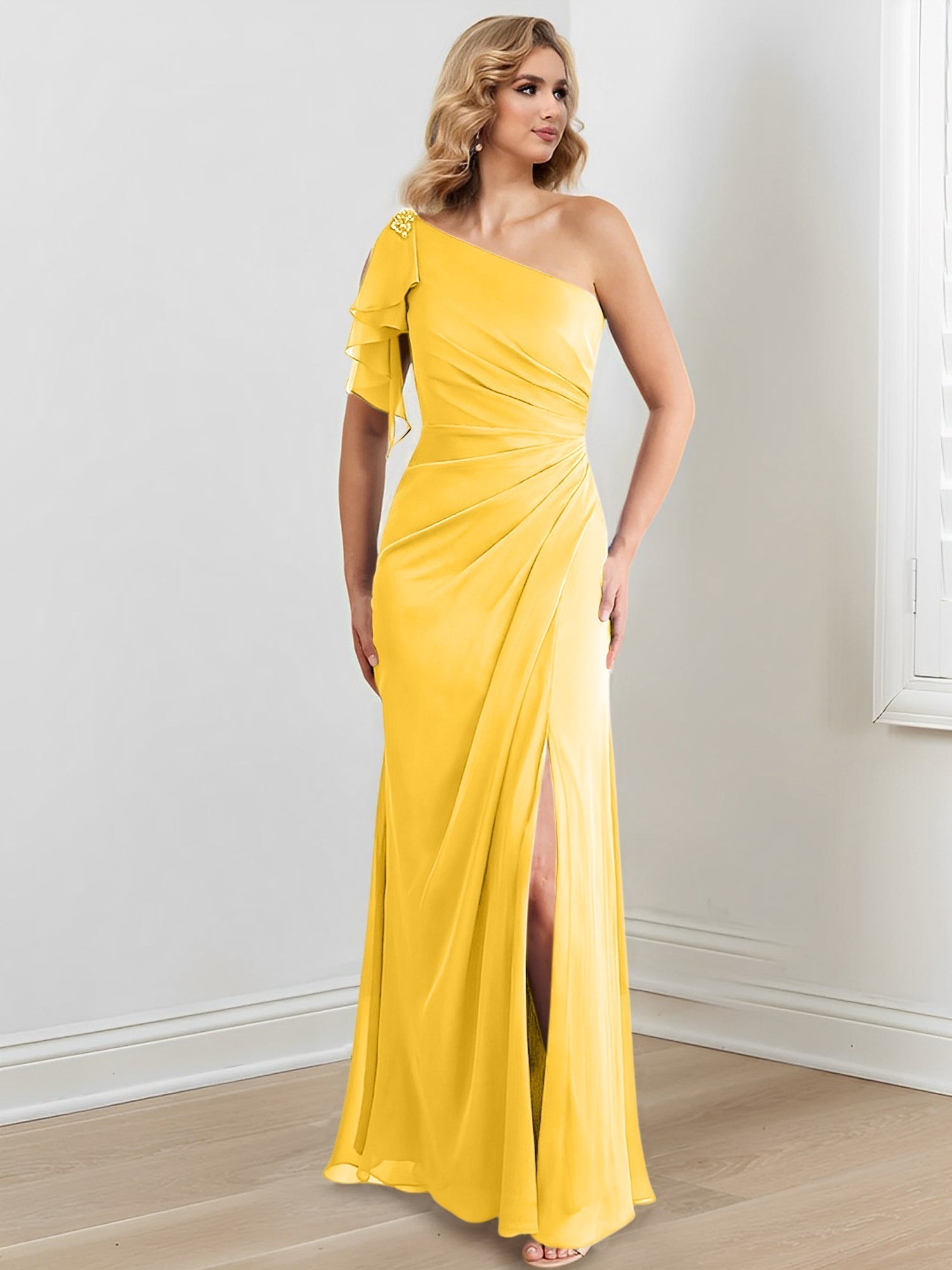 Vestidos de corte recto/columna con un solo hombro y largo hasta el suelo para la madre de la novia 