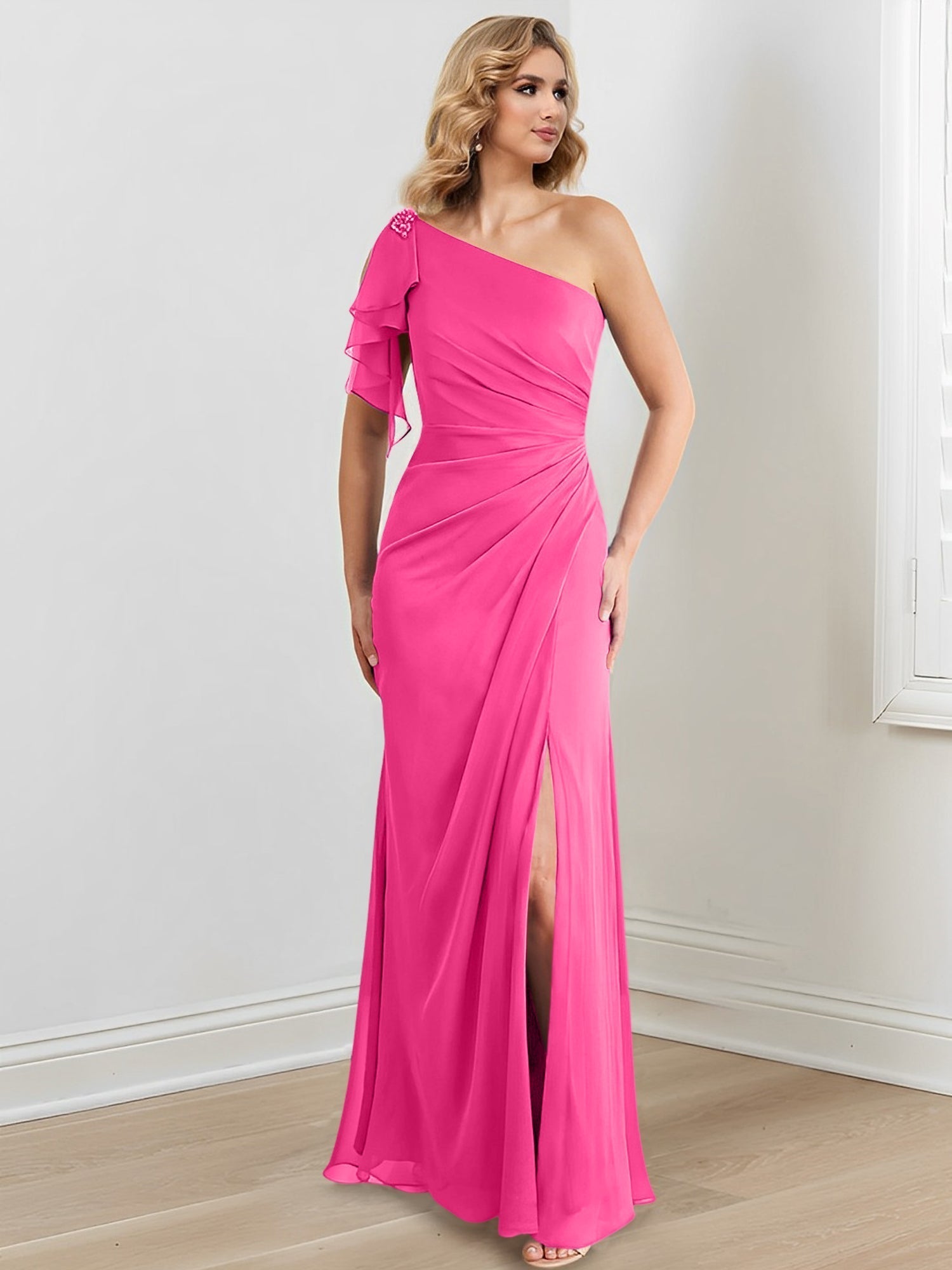 Vestidos de corte recto/columna con un solo hombro y largo hasta el suelo para la madre de la novia 