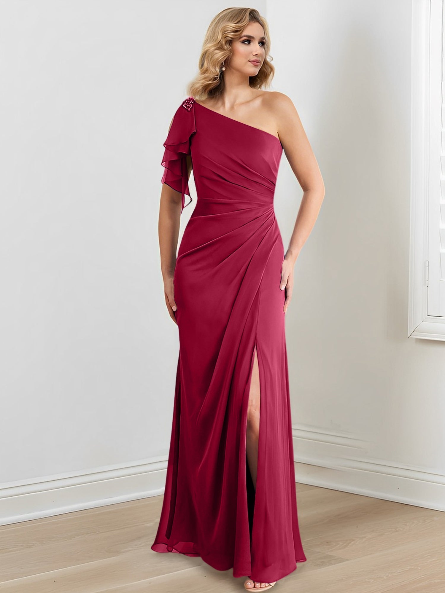 Vestidos de corte recto/columna con un solo hombro y largo hasta el suelo para la madre de la novia 