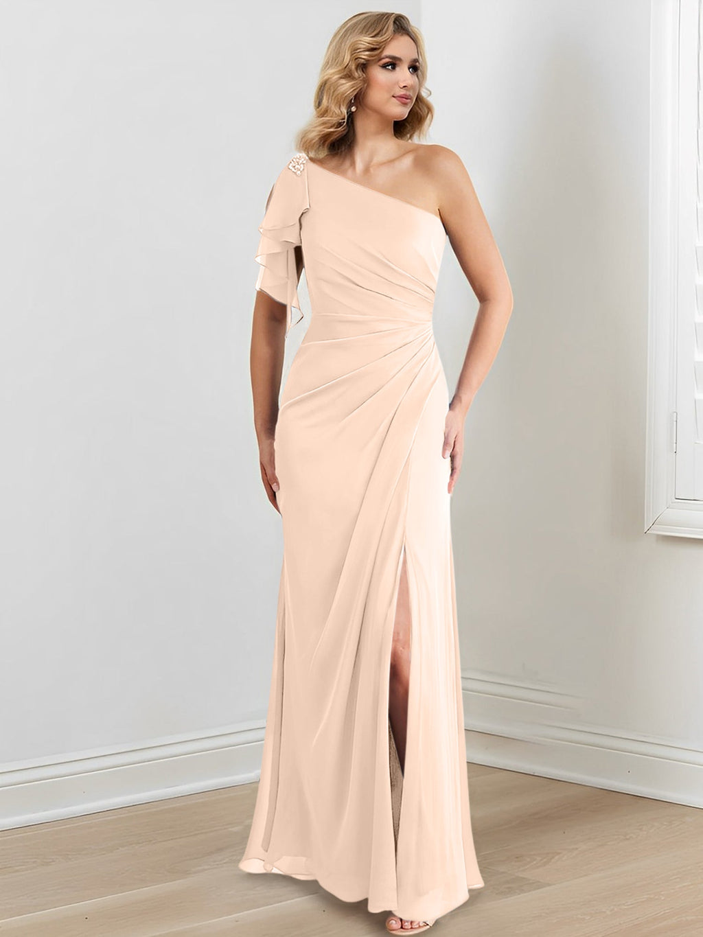 Vestidos de corte recto/columna con un solo hombro y largo hasta el suelo para la madre de la novia 