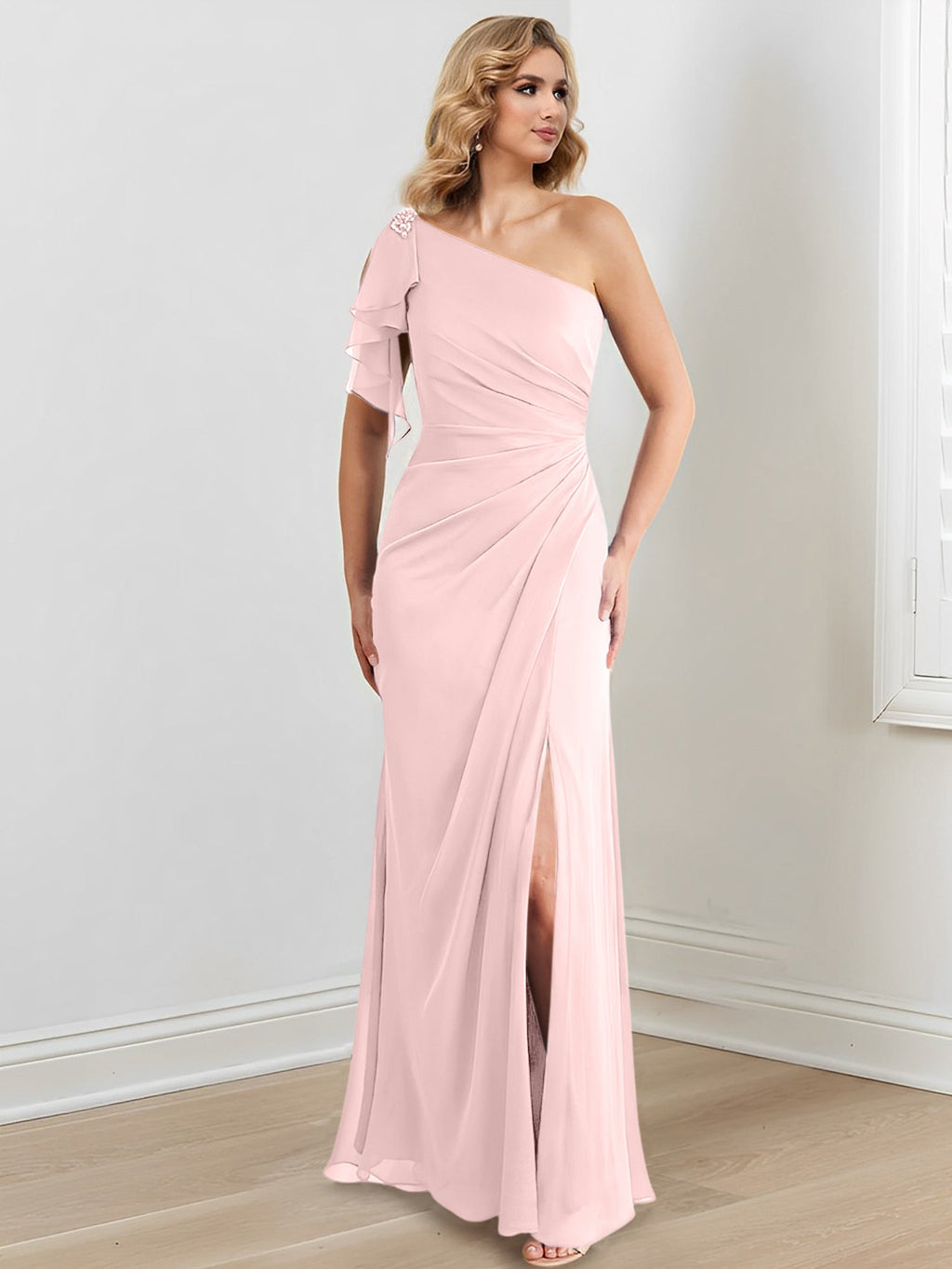 Vestidos de corte recto/columna con un solo hombro y largo hasta el suelo para la madre de la novia 