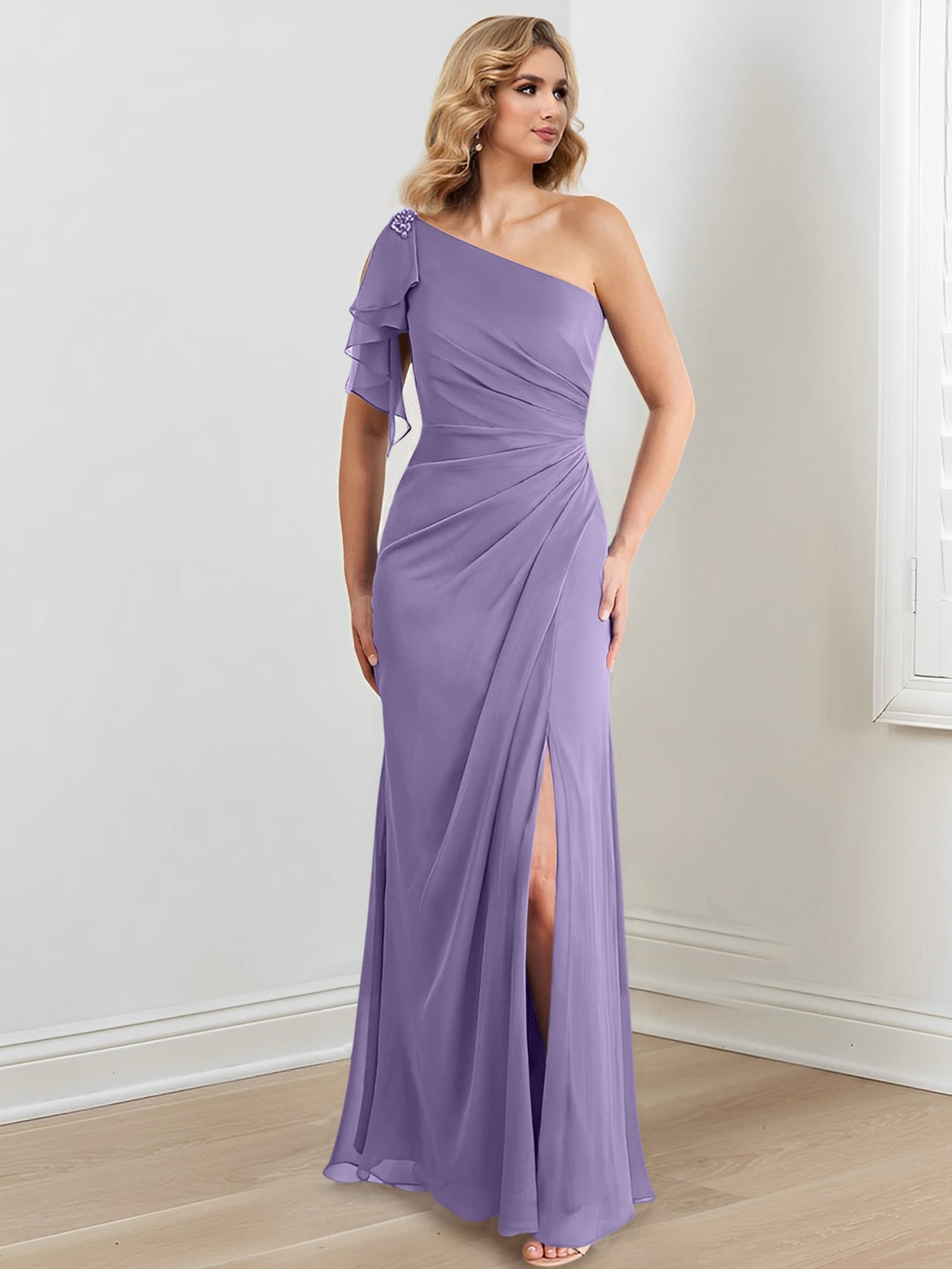 Vestidos de corte recto/columna con un solo hombro y largo hasta el suelo para la madre de la novia 