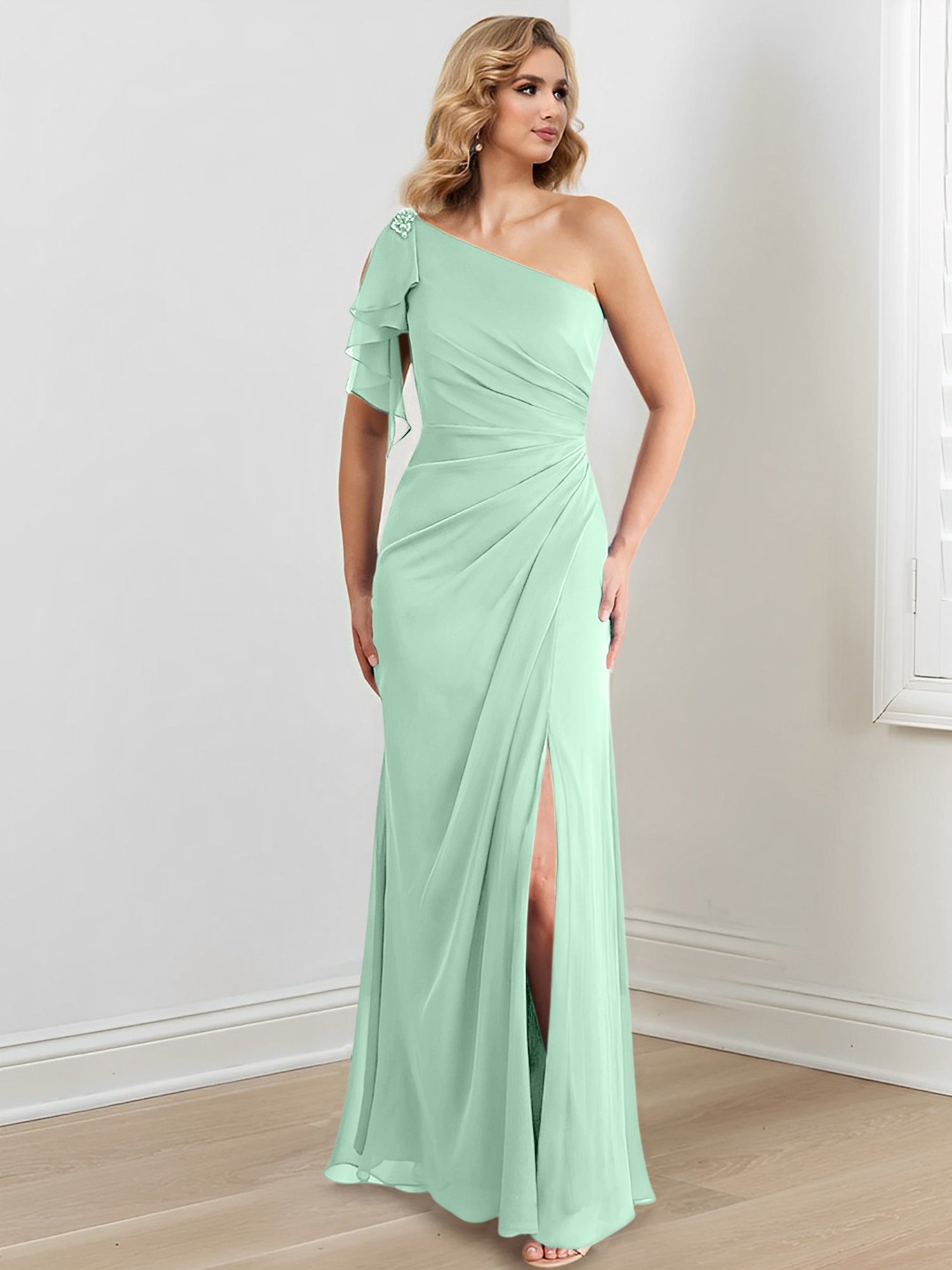 Vestidos de corte recto/columna con un solo hombro y largo hasta el suelo para la madre de la novia 