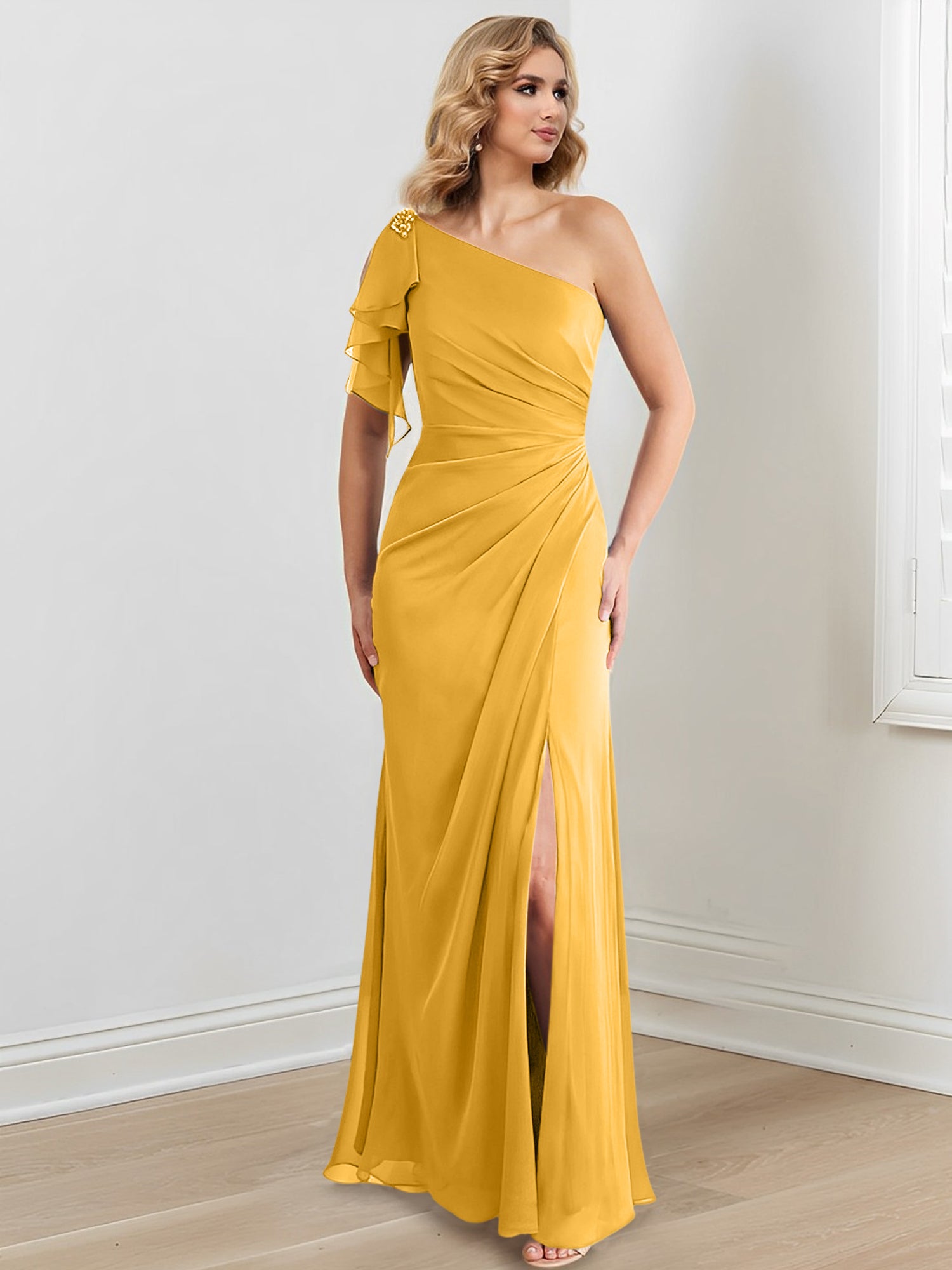 Vestidos de corte recto/columna con un solo hombro y largo hasta el suelo para la madre de la novia 