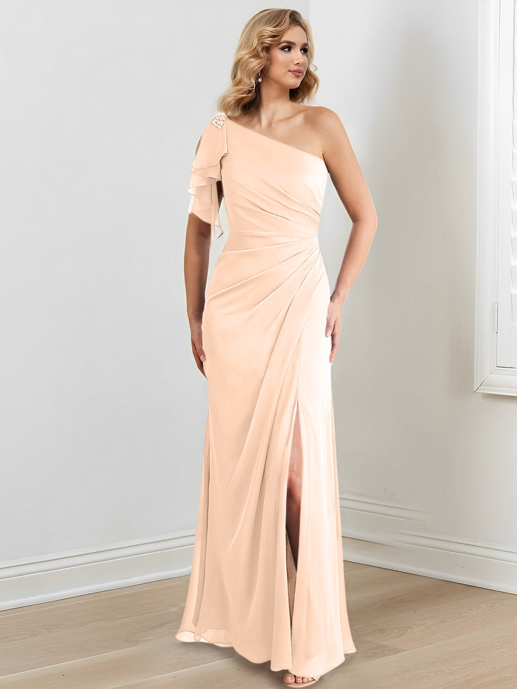 Vestidos de corte recto/columna con un solo hombro y largo hasta el suelo para la madre de la novia 