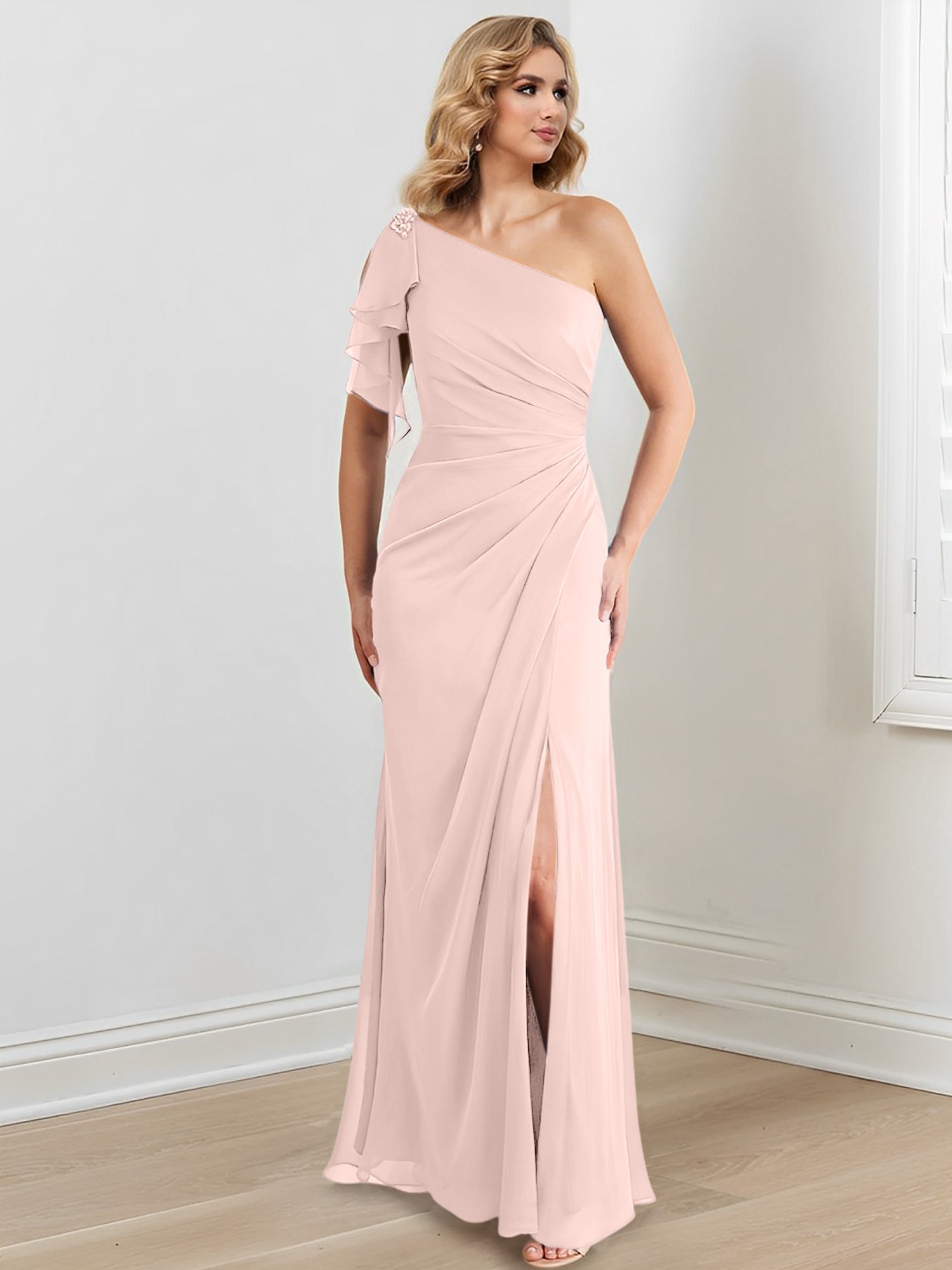 Vestidos de corte recto/columna con un solo hombro y largo hasta el suelo para la madre de la novia 