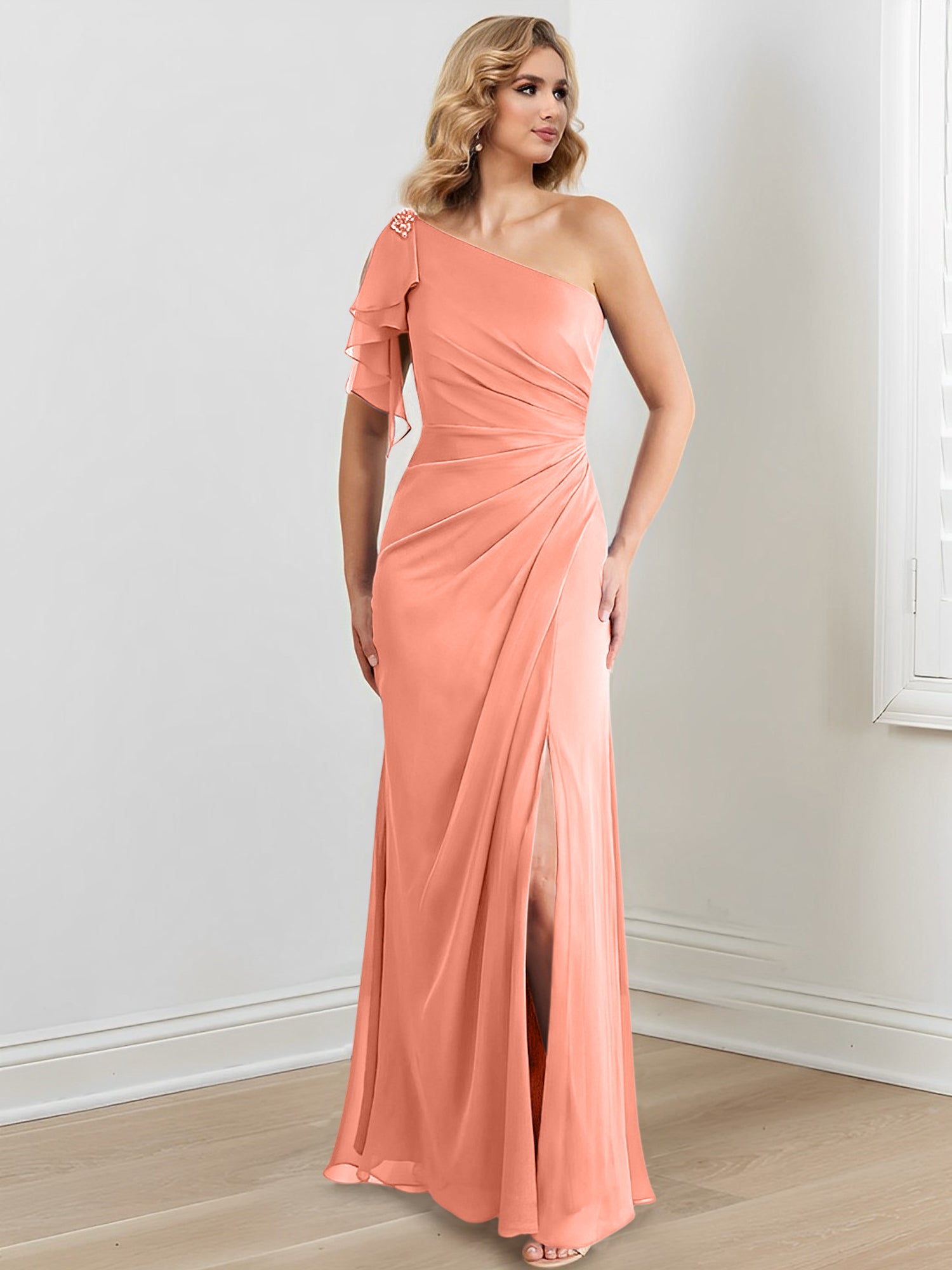Vestidos de corte recto/columna con un solo hombro y largo hasta el suelo para la madre de la novia 