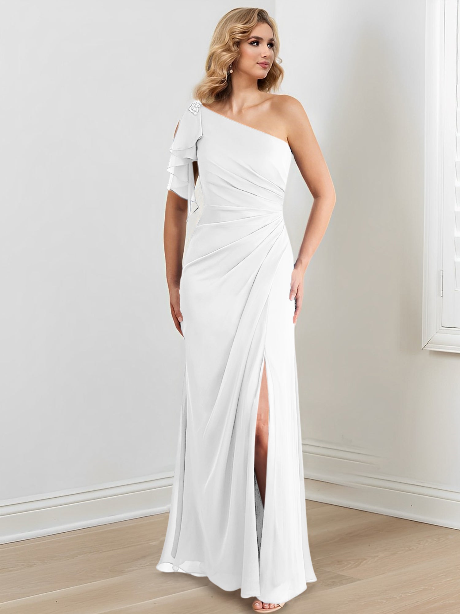 Vestidos de corte recto/columna con un solo hombro y largo hasta el suelo para la madre de la novia 