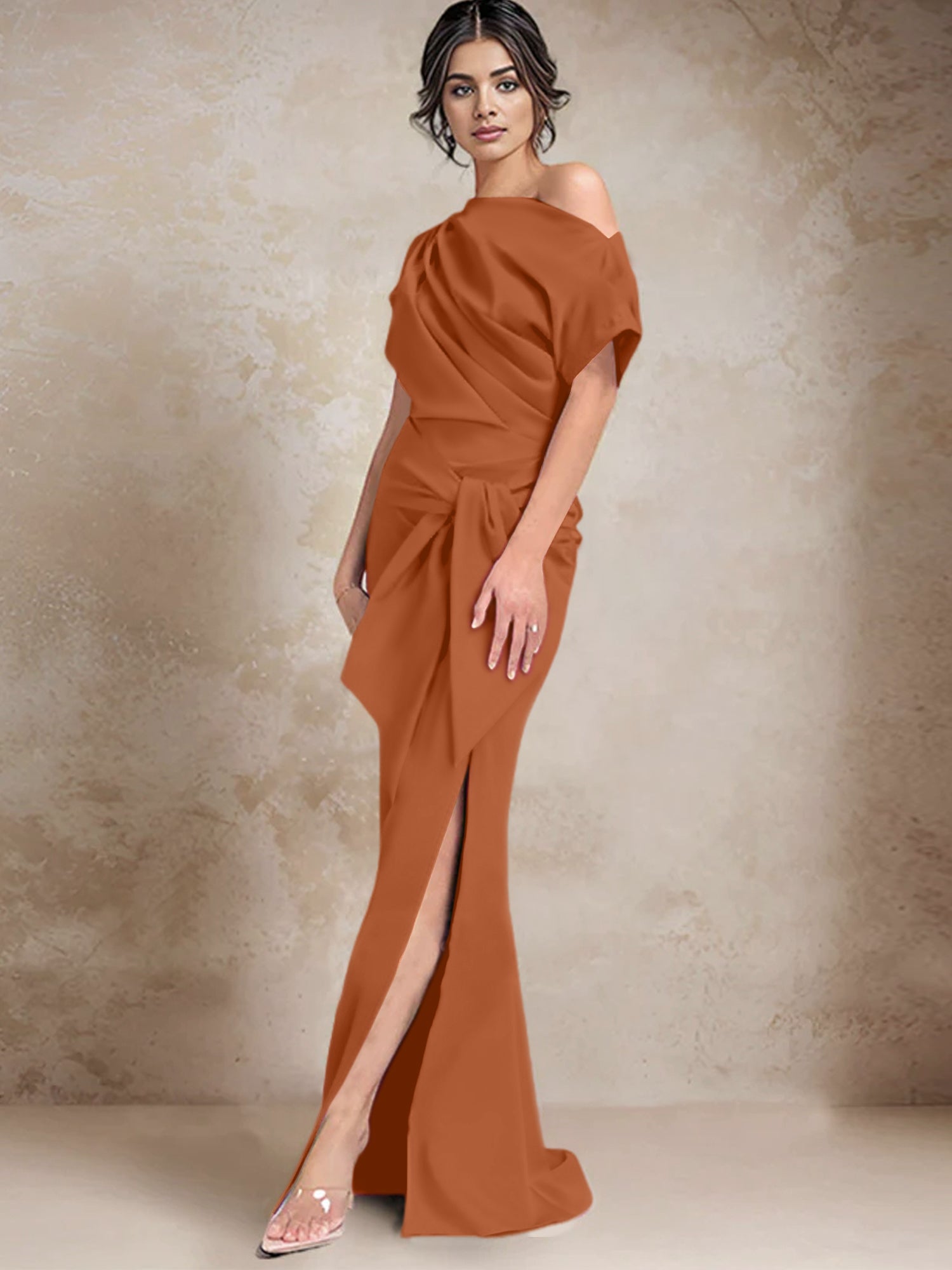 Robe trompette/sirène asymétrique à une épaule pour la mère de la mariée, avec fente latérale 