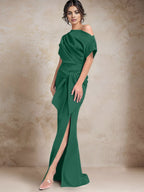 Robe trompette/sirène asymétrique à une épaule pour la mère de la mariée, avec fente latérale 