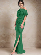 Robe trompette/sirène asymétrique à une épaule pour la mère de la mariée, avec fente latérale 