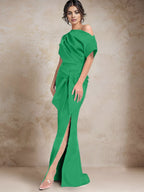 Robe trompette/sirène asymétrique à une épaule pour la mère de la mariée, avec fente latérale 