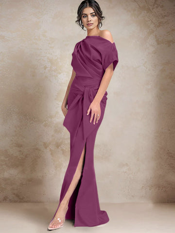 Robe trompette/sirène asymétrique à une épaule pour la mère de la mariée, avec fente latérale 