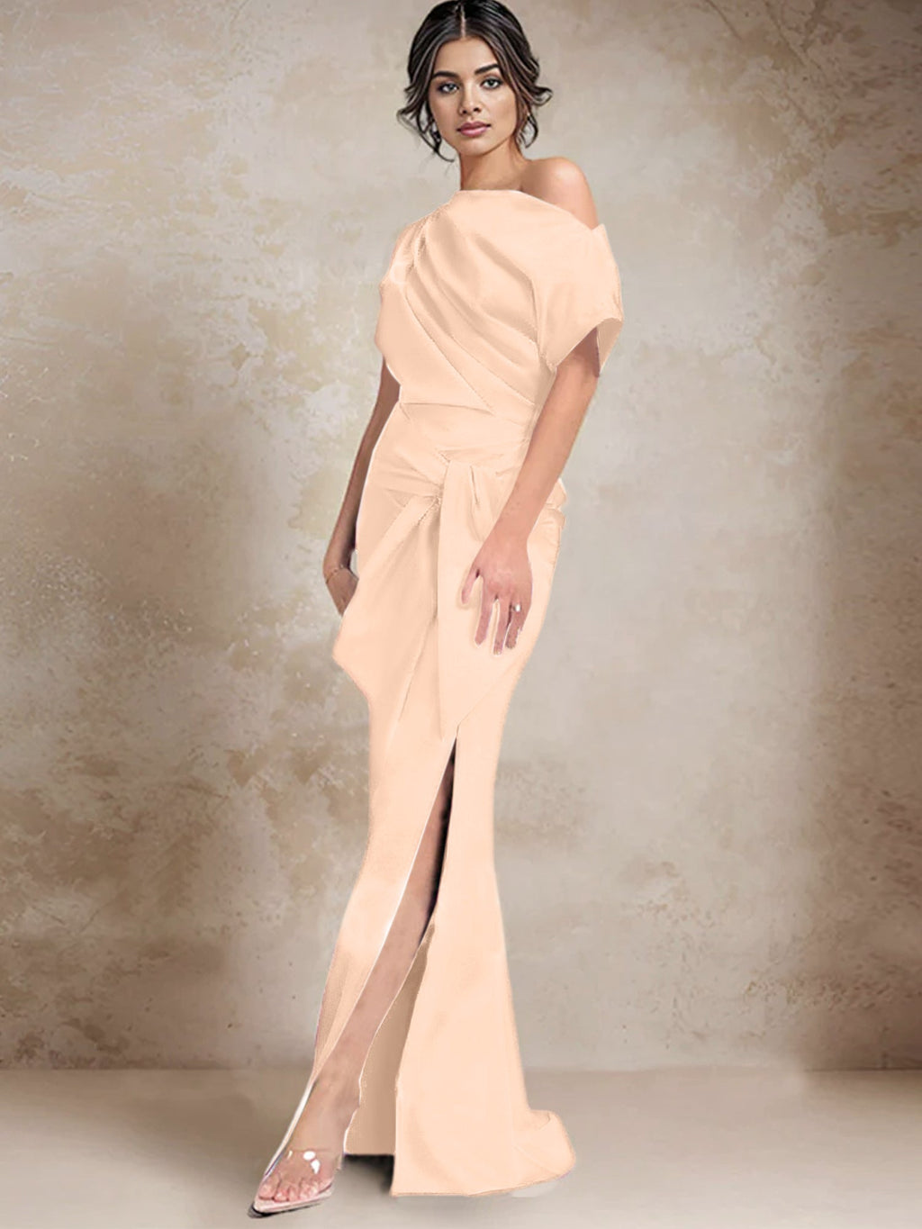 Robe trompette/sirène asymétrique à une épaule pour la mère de la mariée, avec fente latérale 