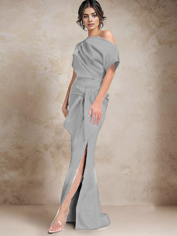 Robe trompette/sirène asymétrique à une épaule pour la mère de la mariée, avec fente latérale 