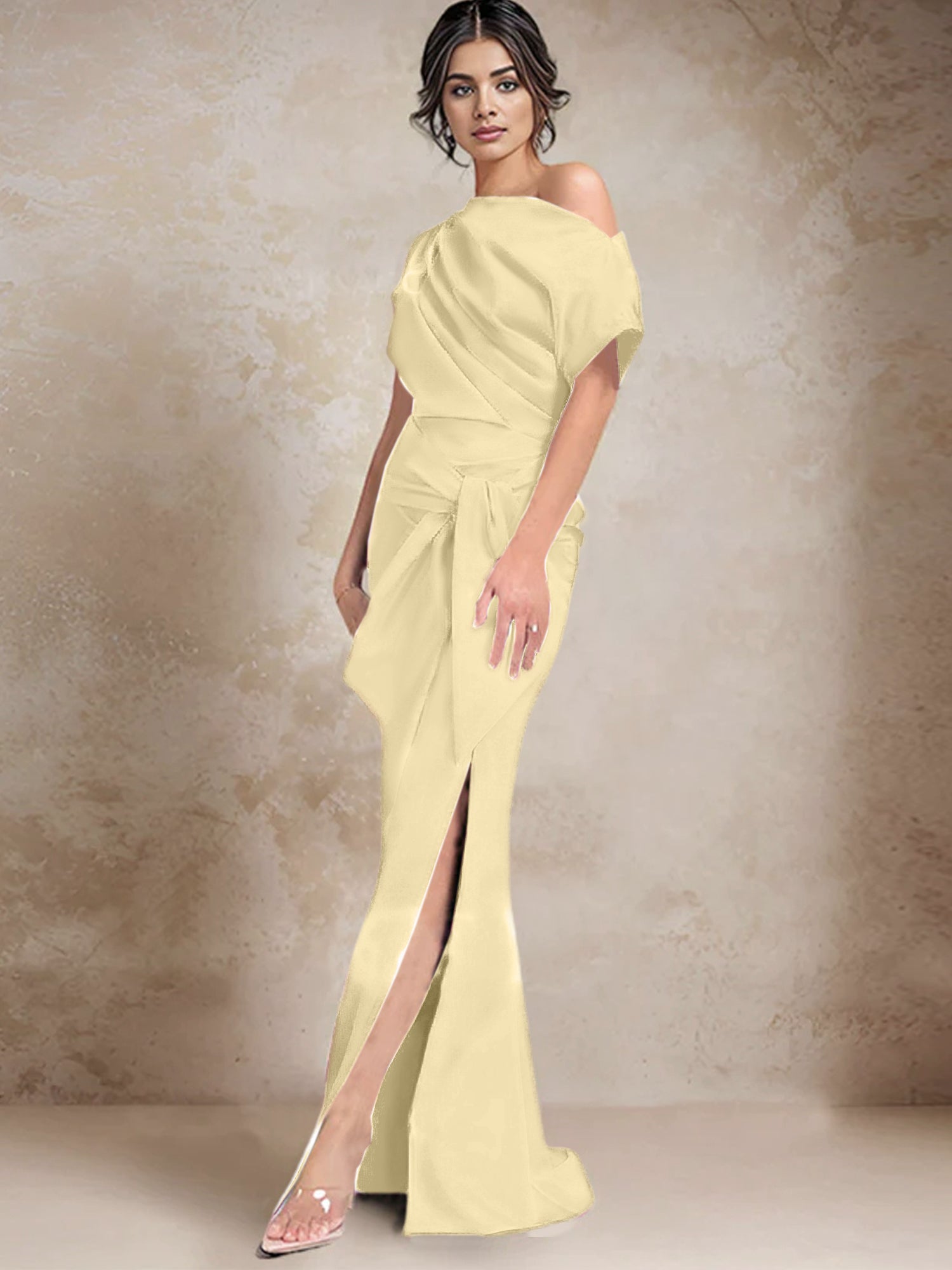 Robe trompette/sirène asymétrique à une épaule pour la mère de la mariée, avec fente latérale 