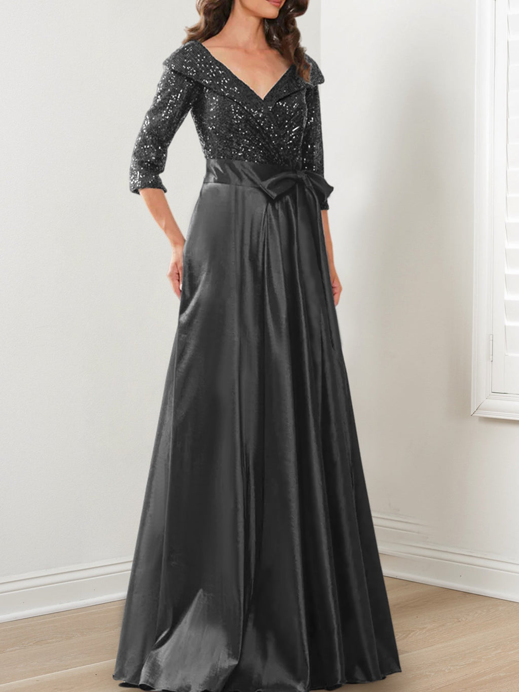 Vestidos de corte princesa/línea A con escote en V hasta el suelo para la madre de la novia 